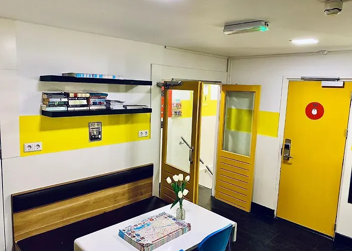 The White Tulip Hostel